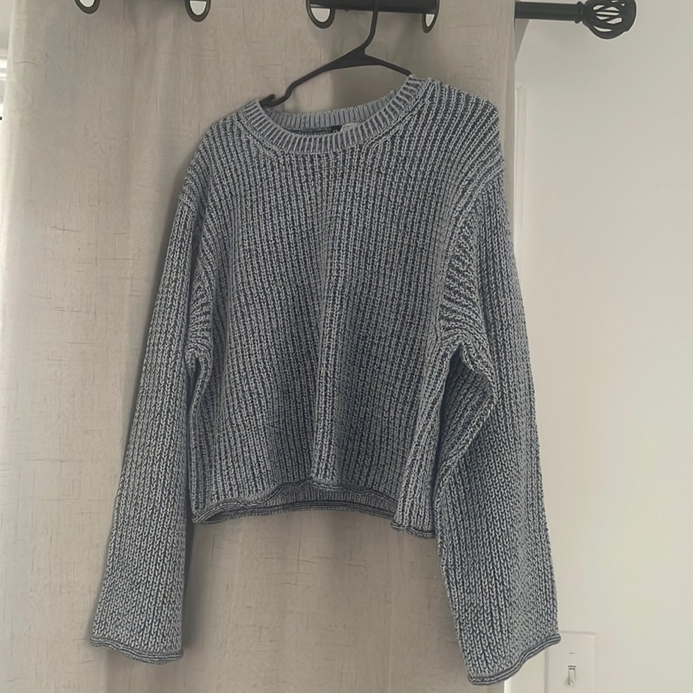 H&M blue striped sweater - worn once
